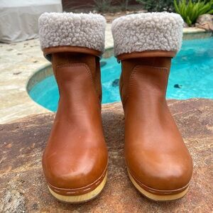 FRYE AND CO. Odessa Cuff Leather and Suede Clog Boots Faux Shearling Lining
